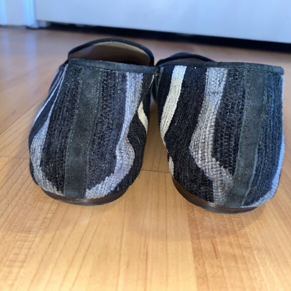 J Crew Black Ivory Grey Striped Chenille Slip On Loafers Casual Flats Shoes- 8.5 - Picture 6 of 9